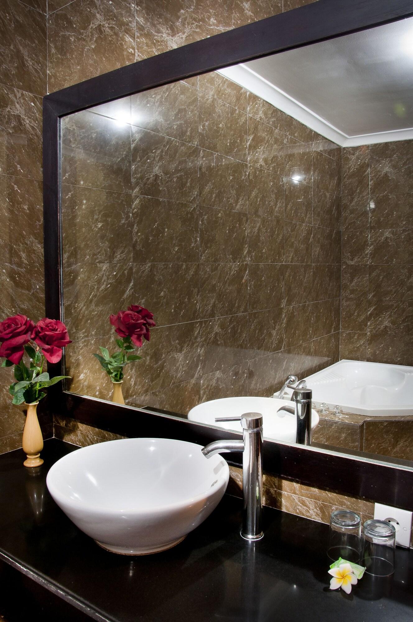 Sindhu Mertha Suite Sanur Exterior foto
